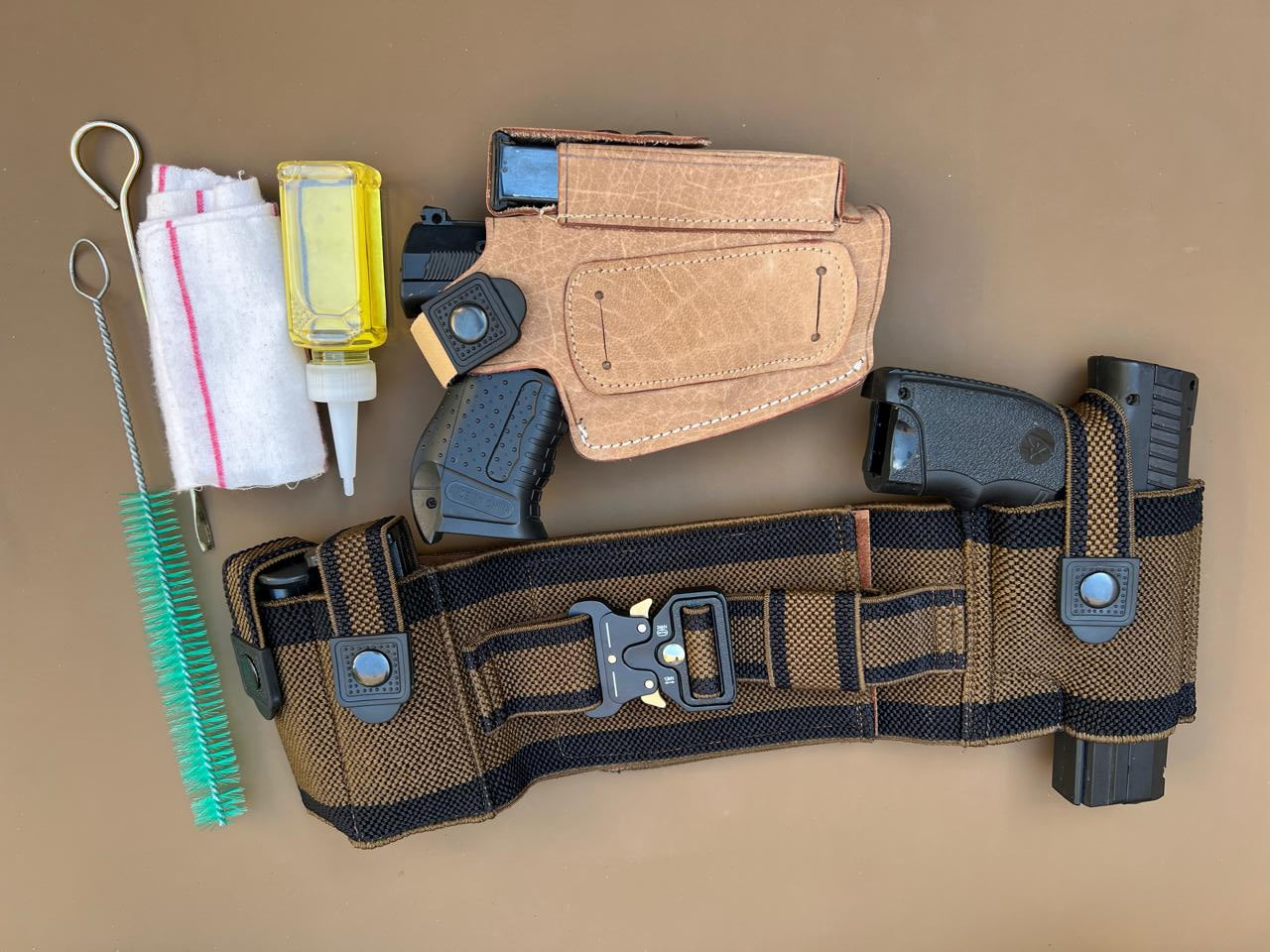 Premium Leather Pistol Belt Set – Securely Holds 1 Pistol, 2 Magazines & License | Includes Leather Holster, Mag Cover & Cleaning Kit
